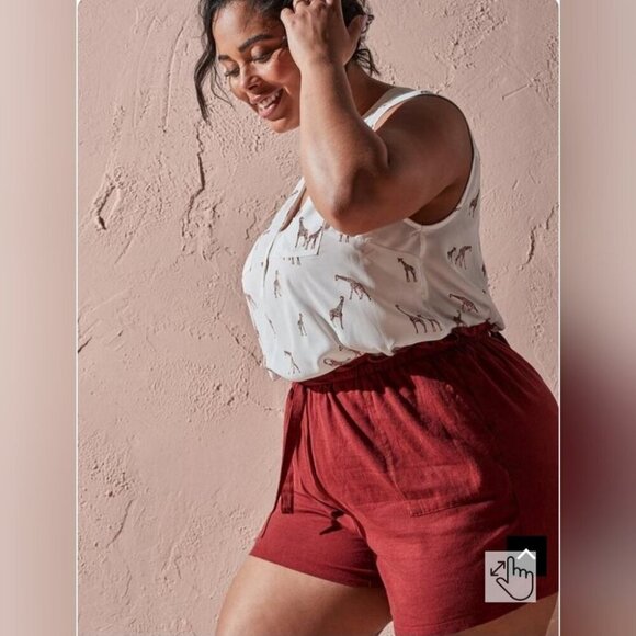 Torrid 5" Pull-On Studio Luxe Ponte Mid-Rise Paperbag  Waist Short Rust Brown - Picture 1 of 9